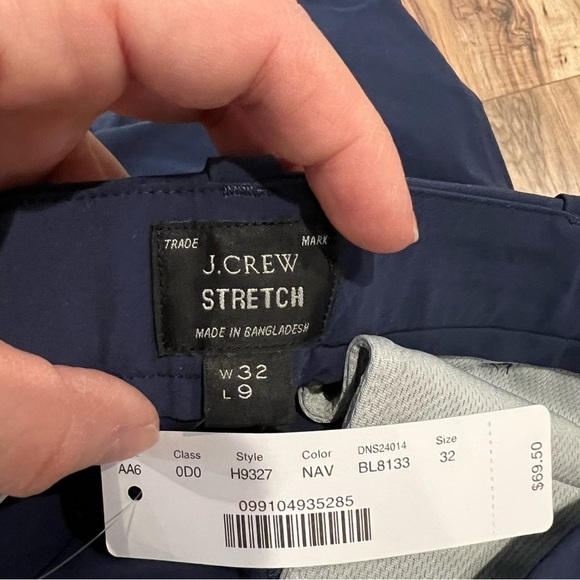 NWT JCrew Tech Short - Picture 6 of 6